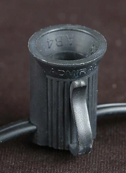 100 G50 Globe Light String Set With Red Bulbs On Black Wire 5 100 G50 Globe Light String Set With Red Bulbs On Black Wire - Image 5