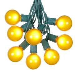 100 G50 Globe Light String Set With Yellow On Green Wire -Christmas Lights Series 0010114 100 g50 globe light string set with yellow on green wire