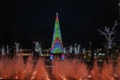 Twinkly Pro RGBW Capsule Single Line 250 LED With 4" Spacing On Green Wire -Christmas Lights Series 0027512 twinkly pro rgbw capsule single line 250 led with 4 spacing on green wire