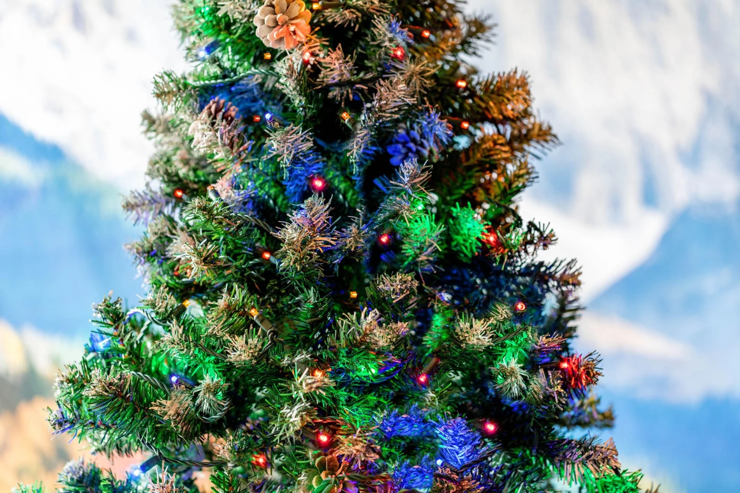 Commercial Grade Wide Angle 100 LED Multi 34' Long On Green Wire 10 Commercial Grade Wide Angle 100 LED Multi 34' Long On Green Wire - Image 10