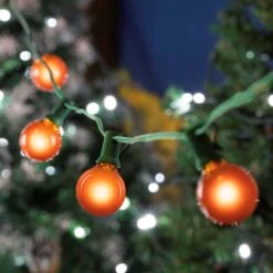 100 G40 Globe String Light Set With Orange Bulbs On Green Wire -Christmas Lights Series 0032375 100 g40 globe string light set with orange bulbs on green wire