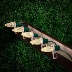 Old Color Warm White C9 LED Replacement Bulbs 25 Pack 8 Old Color Warm White C9 LED Replacement Bulbs 25 Pack -Christmas Lights Series 0032909 old color warm white c9 led replacement bulbs 25 pack